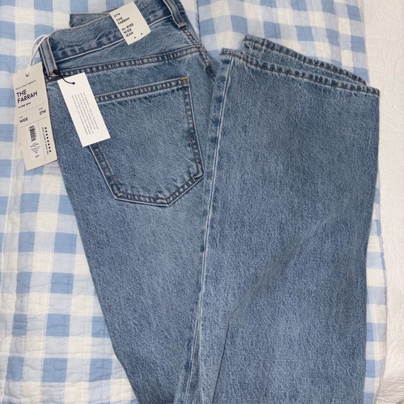 Brand New Aritzia Denim Forum Light Blue Hi-Rise Jeans - Picture 3 of 8